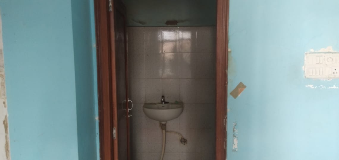 Semi Furnished 3bhk in New Sarania, Guwahati, Assam, India for Rent